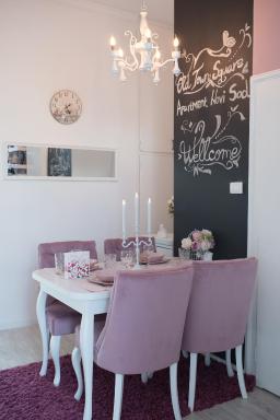Old Town Square Apartment Novi Sad - Housity