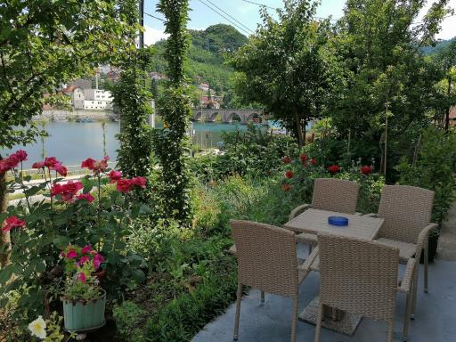 Apartment Danijel - Housity