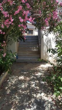 Joan's airport apartment - Housity