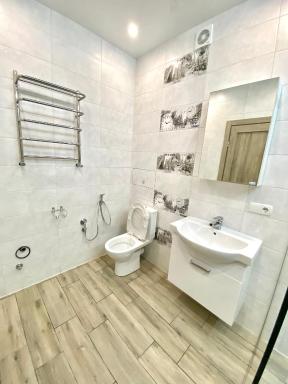 Grey&Yellow на Коцюбинського - Housity