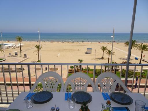 NEPTUNO 27 - Primera línea de Playa - Housity