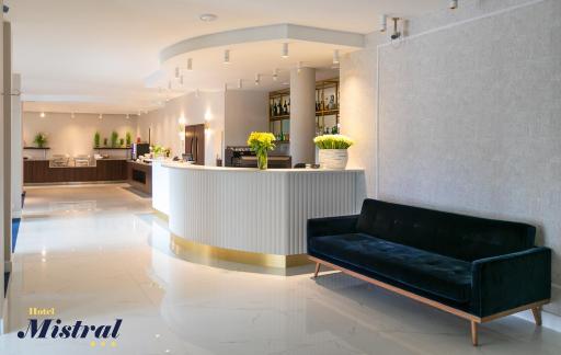 Hotel Mistral - Housity