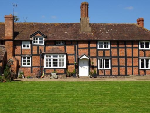 Moor Court Farm - Housity