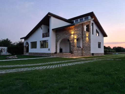 Cocoșul de Munte - Housity