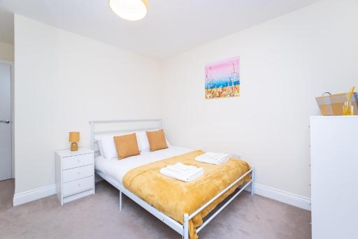 Spacious 2 bedroom apartment Newcastle/Gateshead - Housity