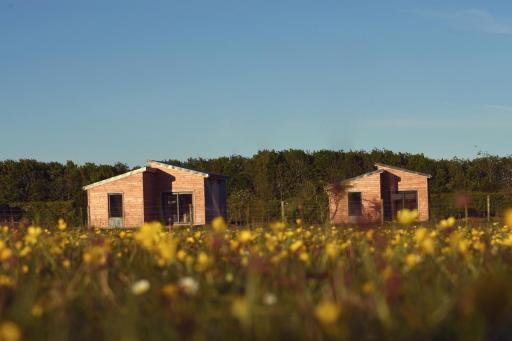 Sunset Lodges at Cotswold Farm Park - Housity