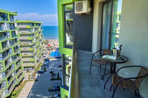 Purple Pearl Apartments Spa n Pool Beach resort - Housity