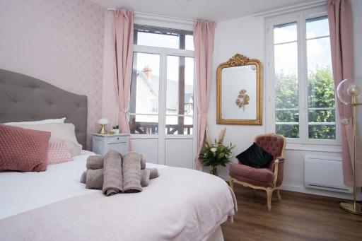 Cabourg Cosy chic Cabourg hyper-centre 4 pers, 2 bedrooms , 2 sdb, terrasse, wifi - Hizvo