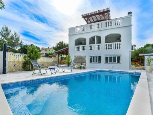 Apartment Valentina-2 by Interhome - Housity
