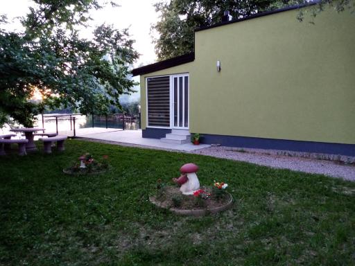 Apartman Dzenis - Housity