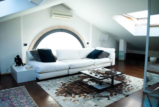Loft vista mare - Housity