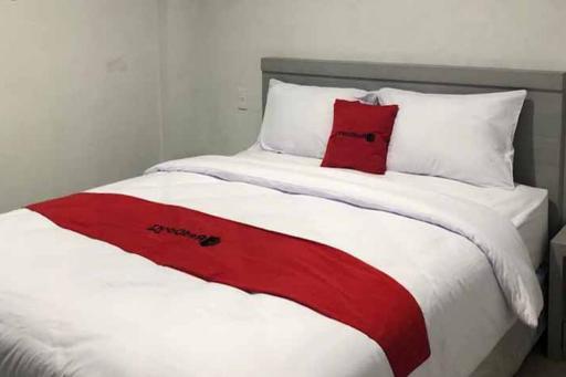 RedDoorz near RS USU Medan 3 - Housity