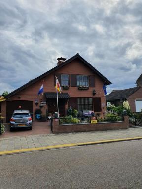 Erbuca Bed and Breakfast - Housity