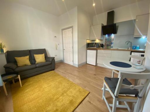 Avenham Apartments - Housity