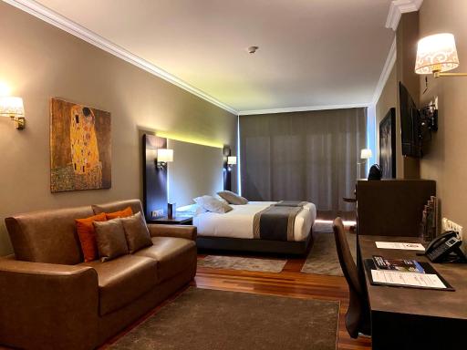 Hotel Armiñe - Housity