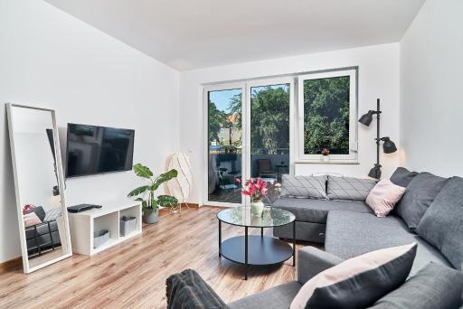 Modern Apartments Wroc?aw by Renters - Housity
