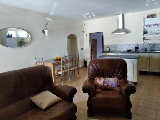 Home Benitez Pizarra - Housity