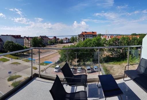 Róży Wiatrów 4 - Housity