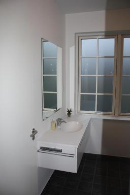 Skibbild Bed no Breakfast - Housity