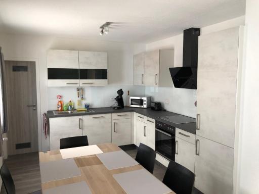 Fewo Belinda, Tiengen Zentrum - Housity