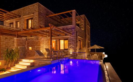 Athinais villa - Housity