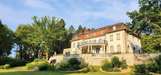 Hotel Villa Altenburg - Housity