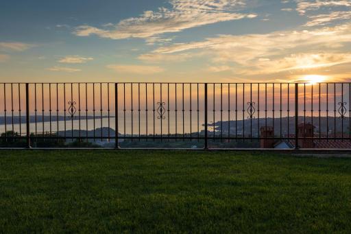 Seaview APARTMENTS HOJA - Housity