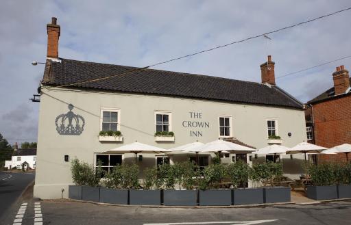 The Crown Inn - Housity