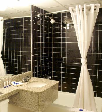 West Gate Inn Nyack - Housity