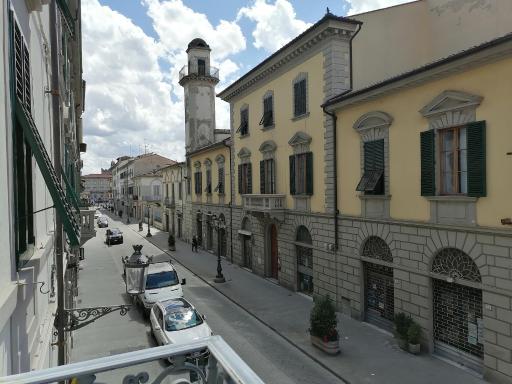 Palazzo Guasti Appartamento Il balcone - Housity