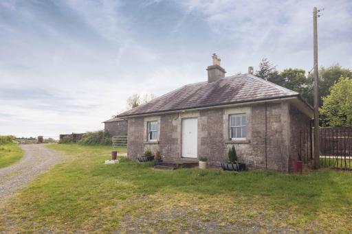 Castledillon Estate Cottage - Housity