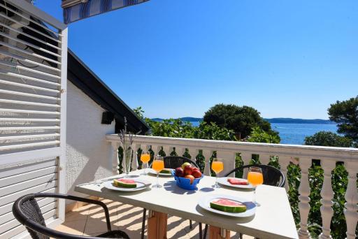 Apartments Bibinje by the Beach - Housity