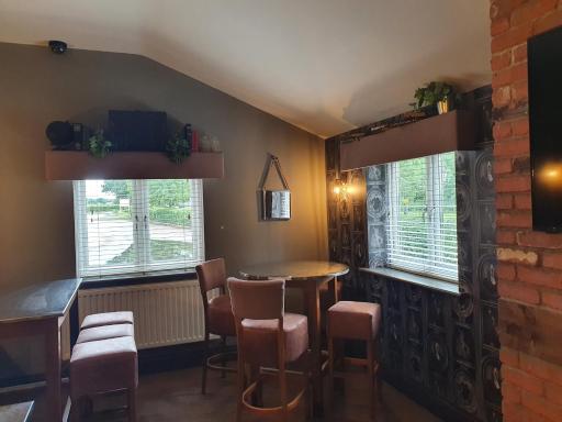 Cuttle Bridge Inn Hotel - NEC / Birmingham Airport - Housity