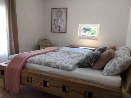 Hillside Bio Resort Apartment with Mountain View - Housity