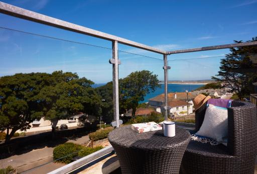 7 Sandy Lane - Housity