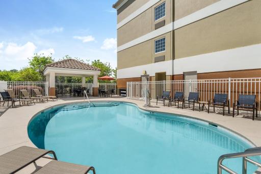 Candlewood Suites Destin-Sandestin Area by IHG - Housity