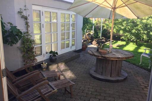 Charmerende byhus i Præstø centrum - Housity