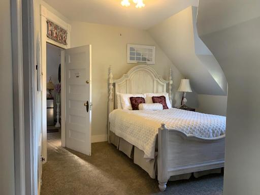 Haterleigh Heritage Inn - Housity