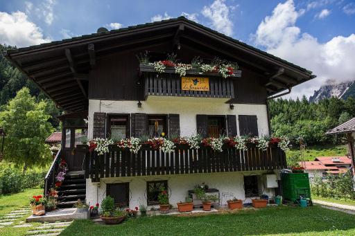 B&B La Genzianella - Housity