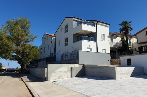 Holiday Apartments Novo Naselje - Housity