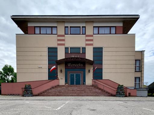 Nocowanie Restauracja Wenecka - Housity