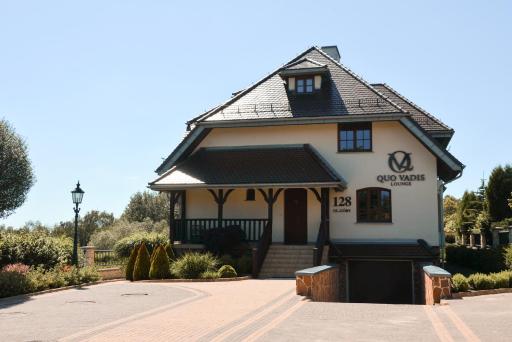 Quo Vadis Lounge Bed & Breakfast - Hizvo