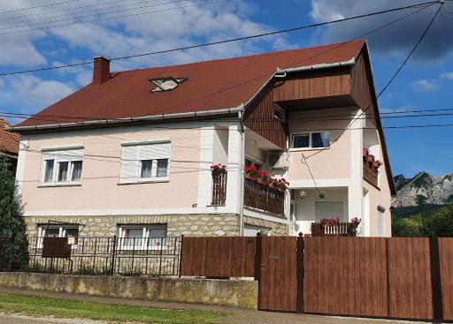 Viola Apartman - Housity