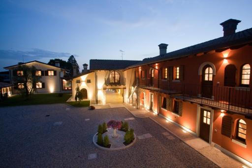 Wine Resort Luisa - Housity