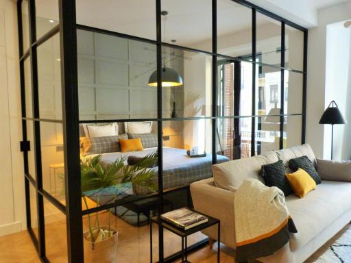 Chic Miracruz by Chic Donosti - Housity
