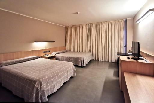 Hotel Acuazul - Housity