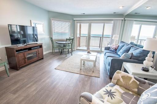 Beach Room 214 - Housity