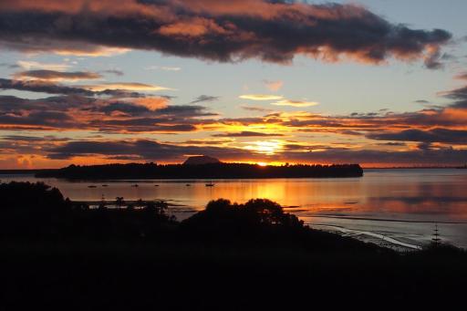 Mangawhai Bay B&B - Housity