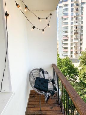 Birdie Home at Nauky metro - Housity