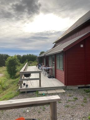 Asplunda Gård,Kolmården, stuga nr 4 - Housity